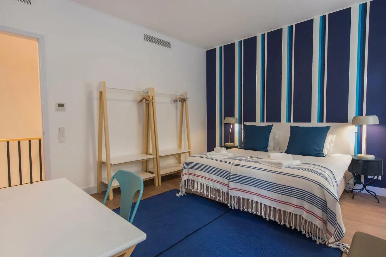 High Ceiling Duplex Apartment At Cais Do Sodre Lisbon Portugal